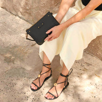 Pouch Black – With My Sands