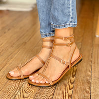 Classic Fashionista Camel